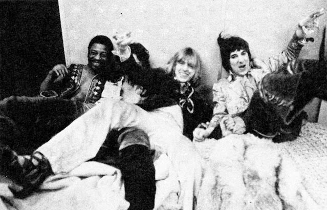 A Nostalgic Dive into the photos from The Rolling Stones Rock N’ Roll Circus Music