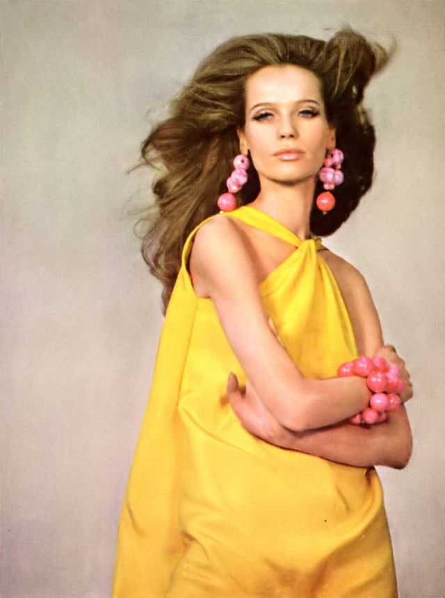 #6 Veruschka in a golden sunflower silk crêpe dress, Vogue, 1967