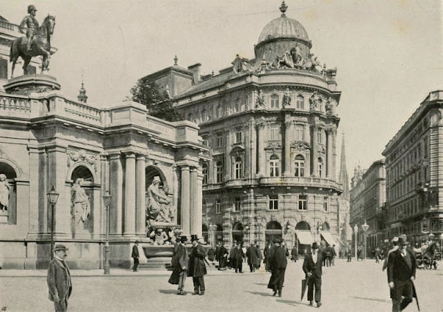 #110 Albrechtsplatz, Vienna, 1900