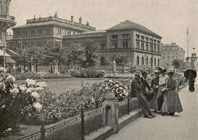 #137 Museum of Applied Arts, Vienna, 1900
