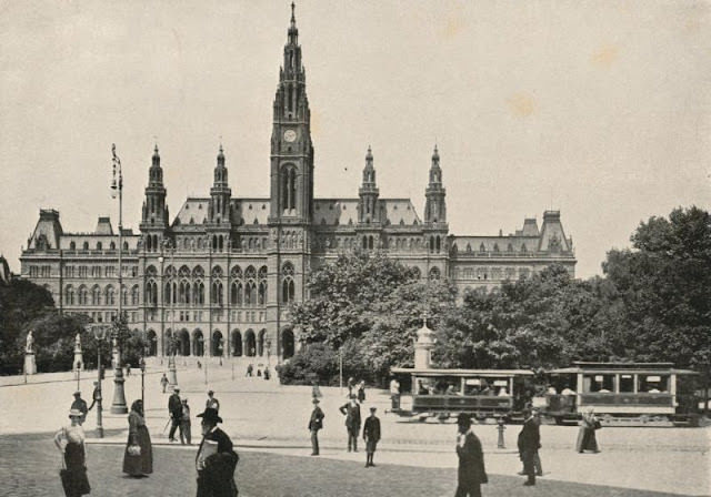 #144 Rathaus, Vienna, 1900