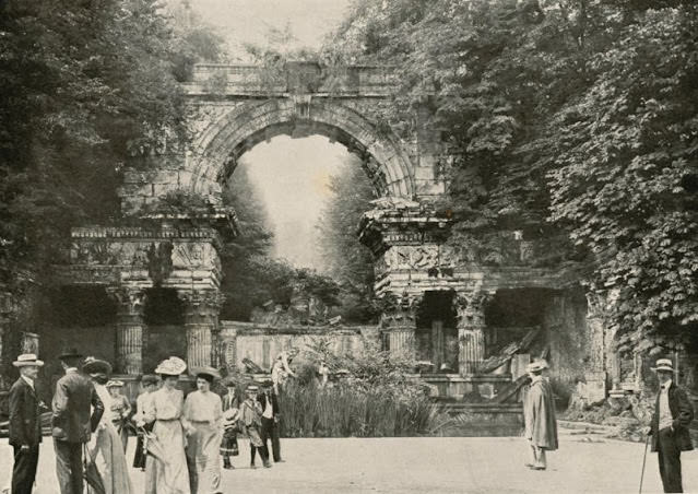 #146 Roman Ruin of Schönbrunn, Vienna, 1900