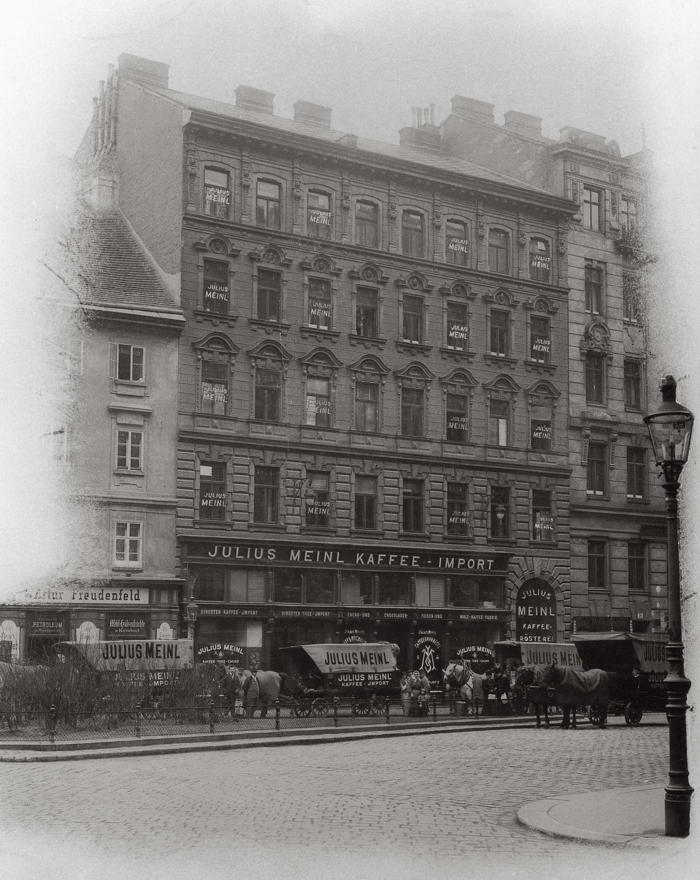 #18 First Branch of Meinl-Group in Vienna, Founded in 1894 in Vienna VII. Neustiftgasse, Around 1900s