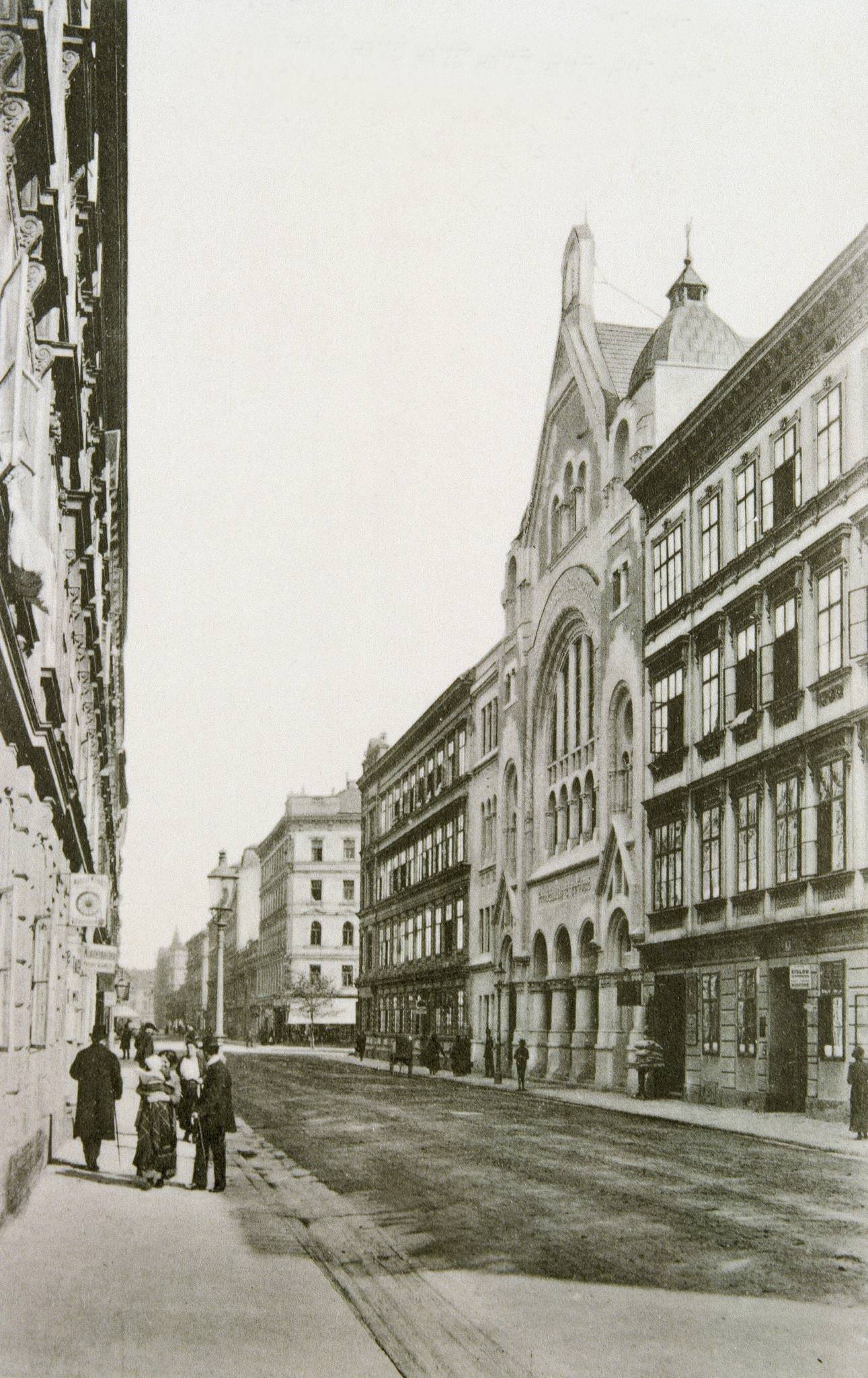 #28 Emperor Franz Joseph – homage temple in Vienna (Jewish synagogue) in Pazmanitengasse in Vienna-Leopoldstadt, Vienna, Around 1900s