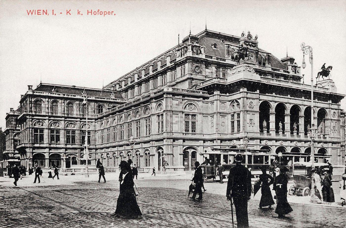 #67 Vienna Opera House – exterior view from the early 1900s, 1900s