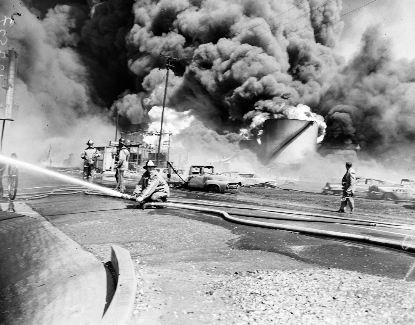 #2 Signal Hill Oil Fire, 1958