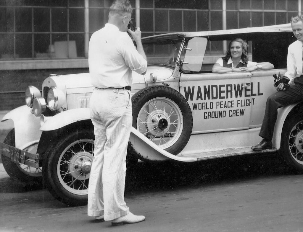 #7 Car and Camera Adventures with Wanderwell
