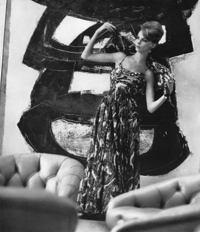 #19 Nena von Schlebrugge in Paisley Chiffon Dress, 1962