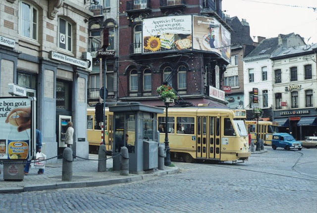 #19 0 Signalman of the STIB at the Barrière de Saint Gilles, Saint-Gilles, 1980