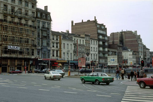 #23 Avenue du Boulevard / boulevard du Jardin Botanique, Brussels, 1981
