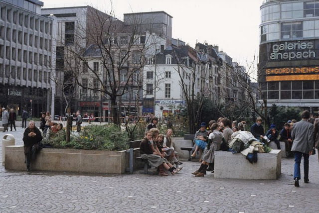 #28 Place de la Monnaie, Brussels, 1981
