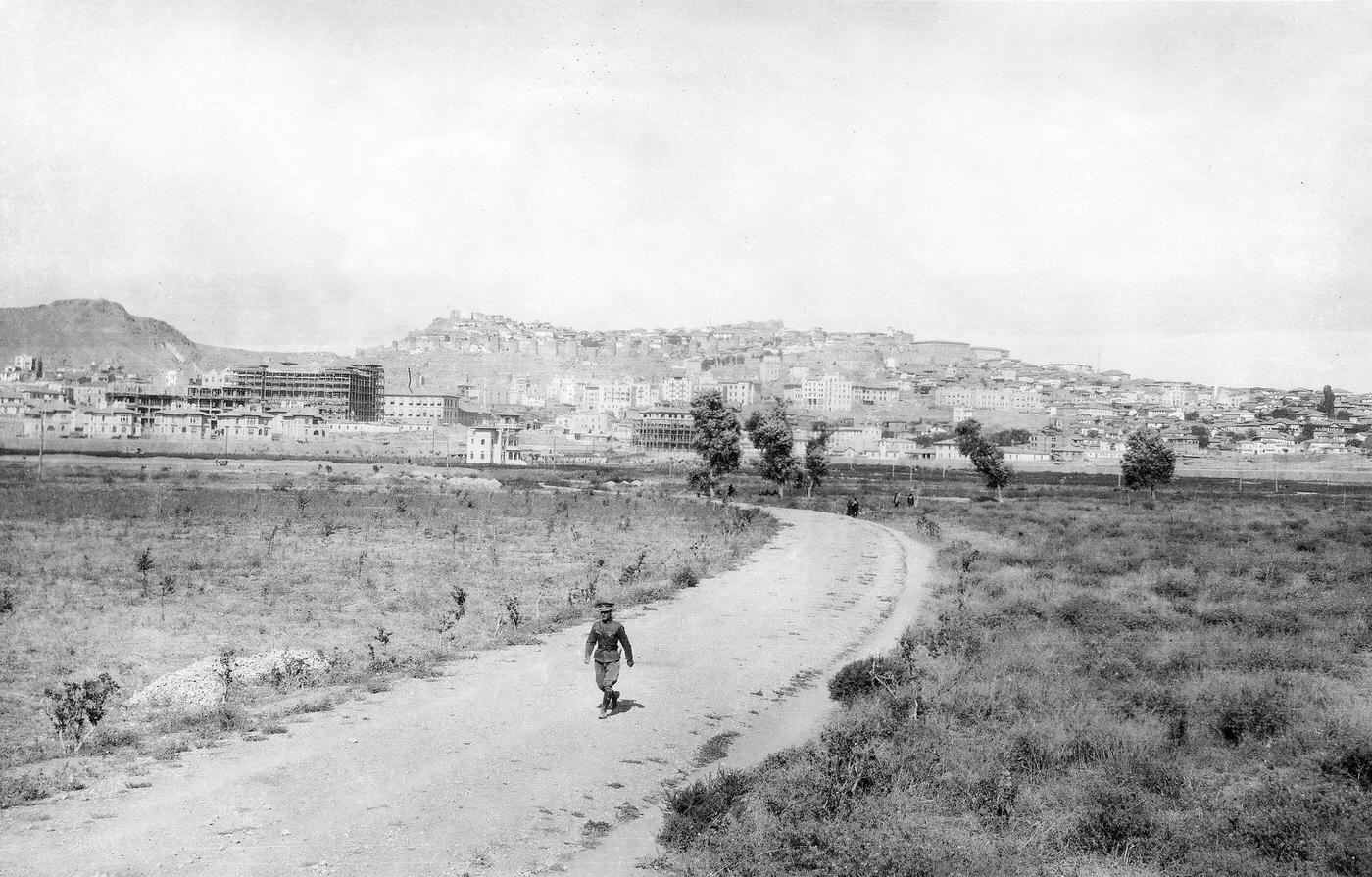 #12 Clärenore Stinnes During Her World Tour: View of Ankara, 1927
