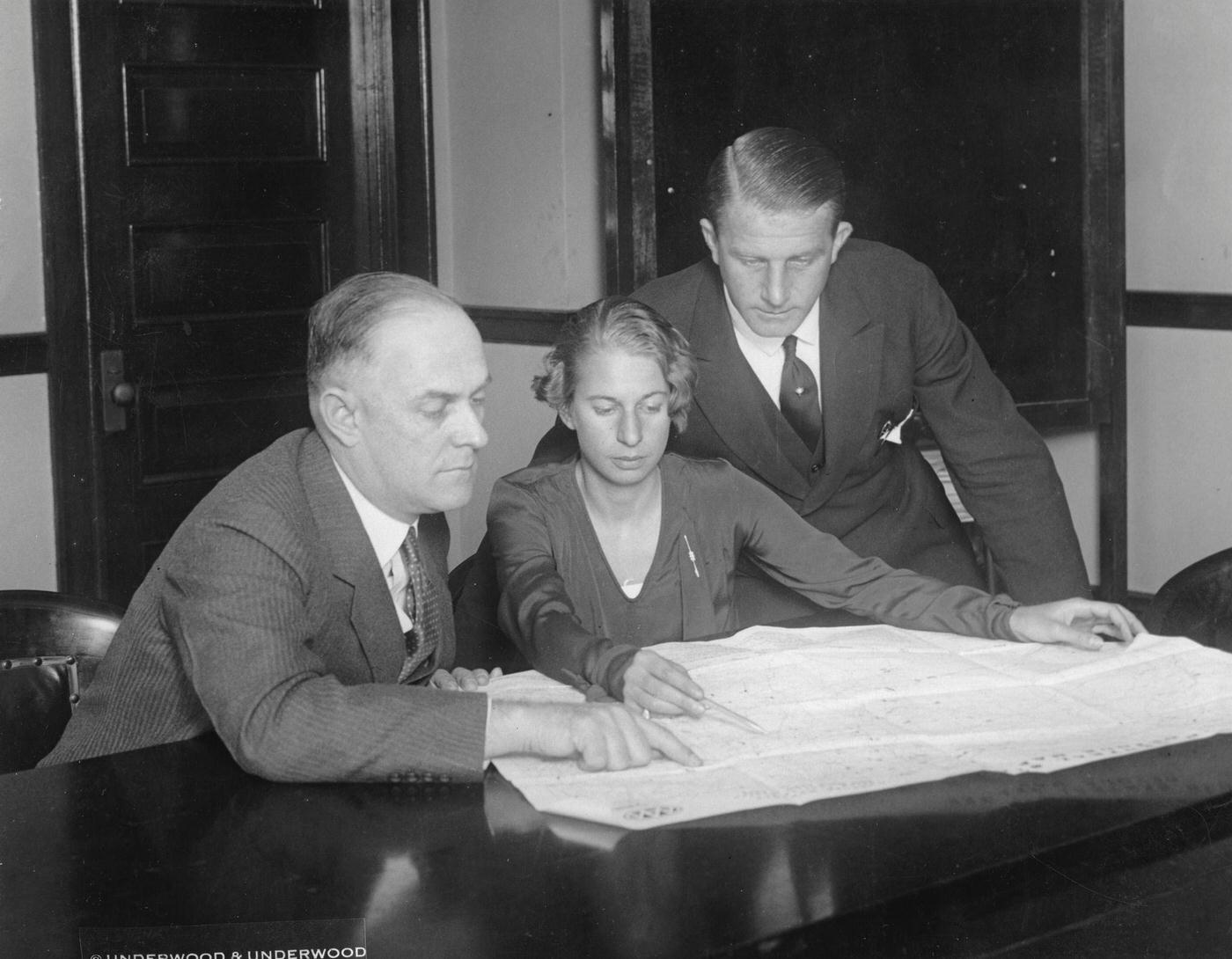 #18 Clärenore Stinnes With Ernest Smith and CA Soderstrom in Washington, 1929