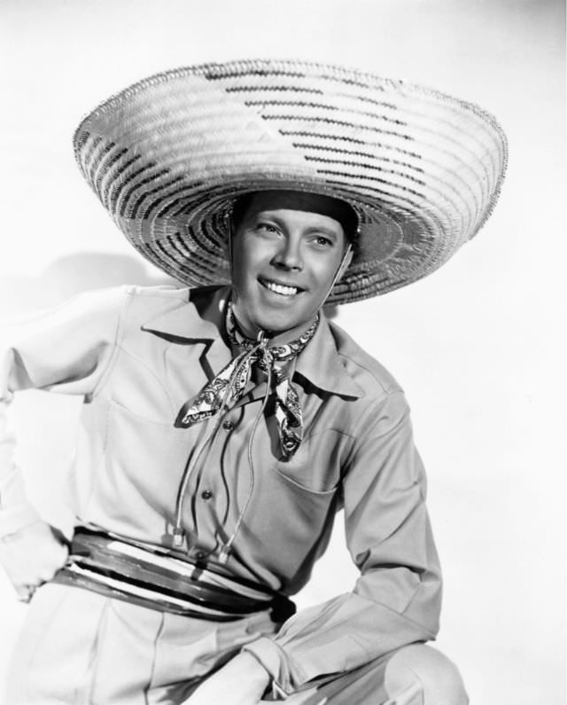 A Photographic Tribute to Dick Haymes from the 1940s and 50s Celebrities