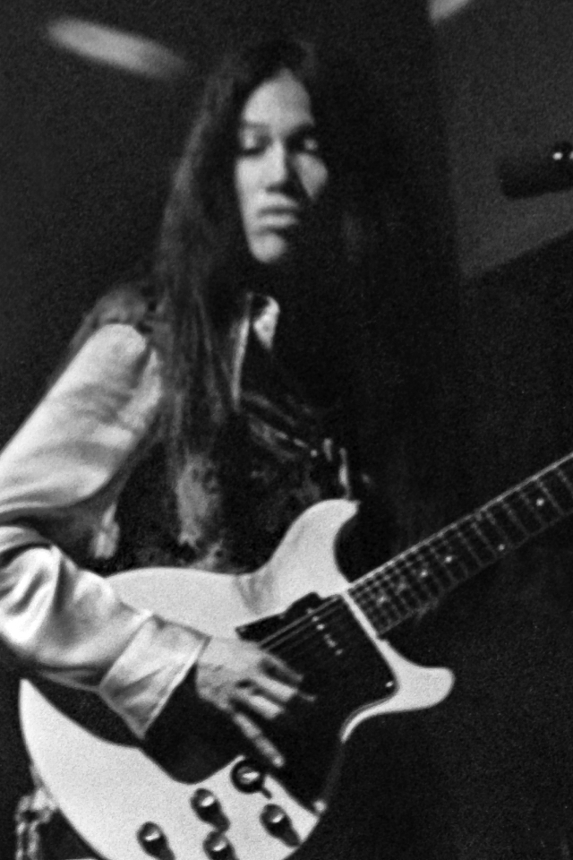 Fanny on the Stage: Pioneering All-Female Rock Band of the 1970s Music
