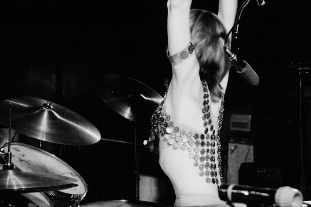 Fanny on the Stage: Pioneering All-Female Rock Band of the 1970s Music