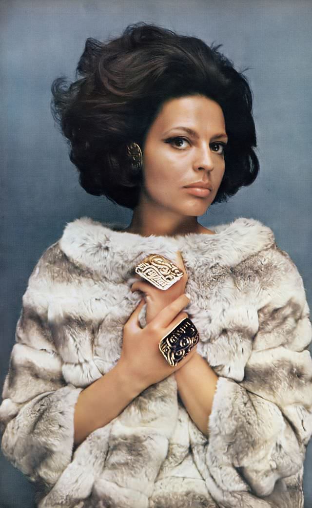 #30 Princess Ira von Fürstenberg in a chinchilla jacket by Christian Dior Furs, November 1968