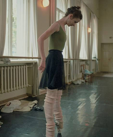 #39 Pointe Technique: A ballet dancer practices her pointe work in a studio