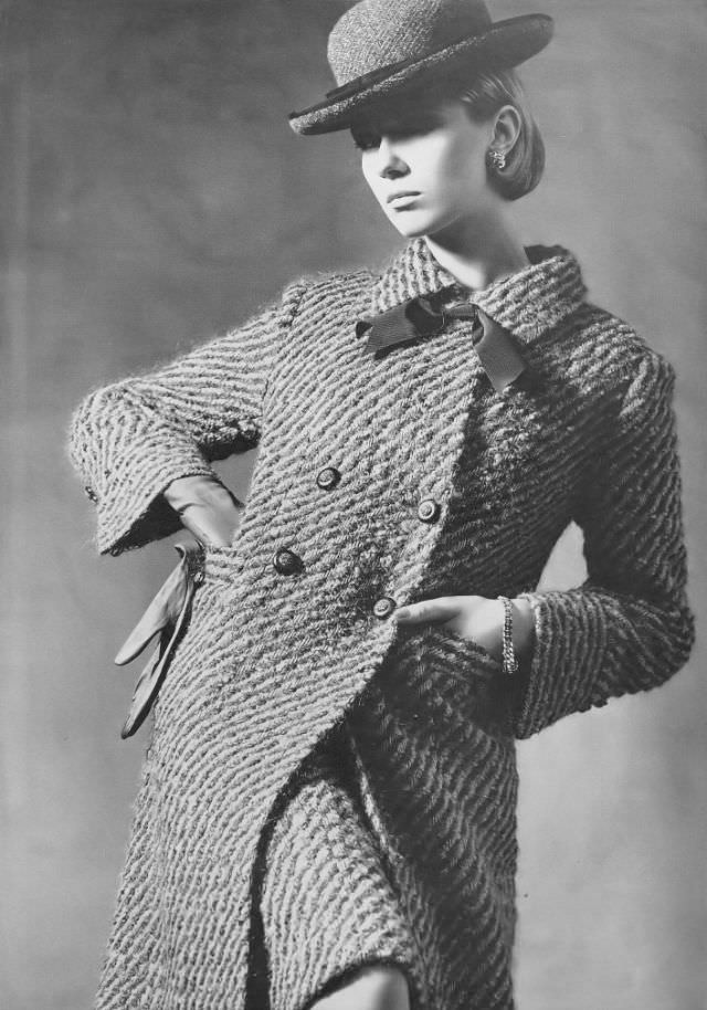 #5 Nicole de la Marge in Tweed Amethyst and Brown Ensemble by Jaeger, 1964