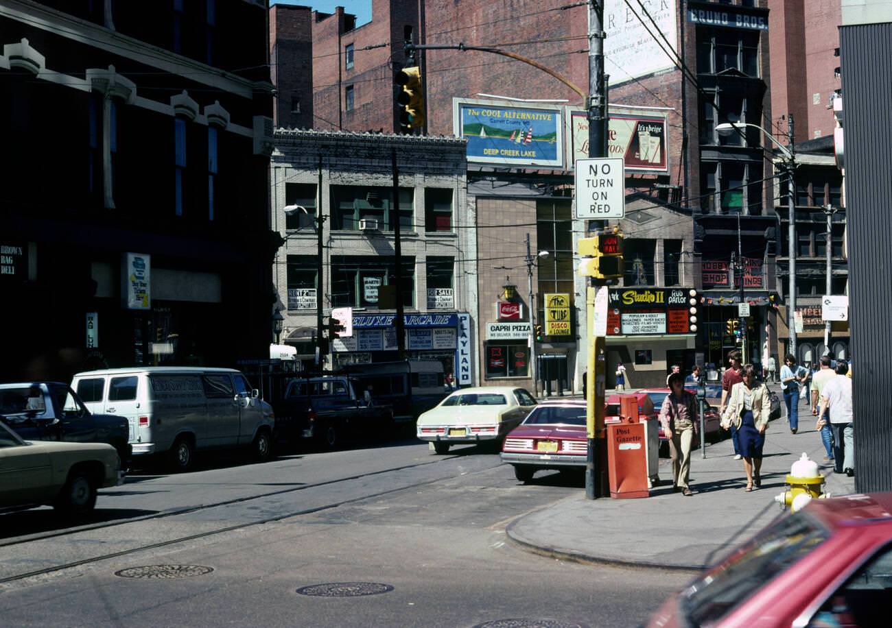 #4 Street details in Downtown Pittsburgh, Pennsylvania, 1981.