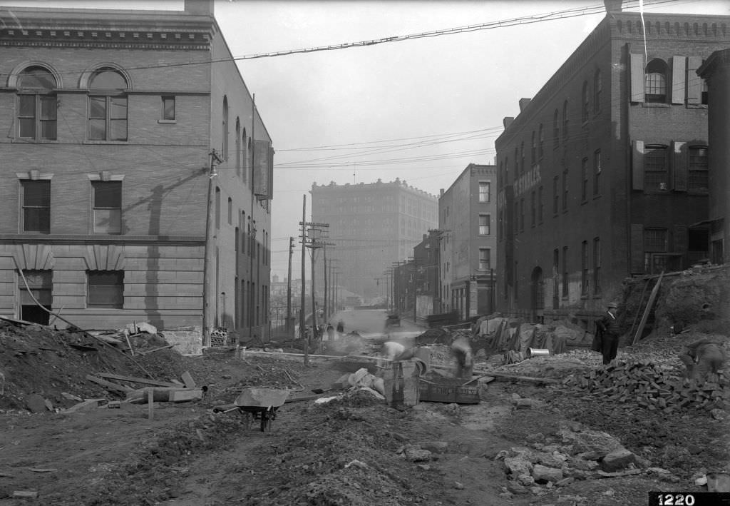 #161 Bigelow Boulevard, north view from Strawberry Way, 1910s