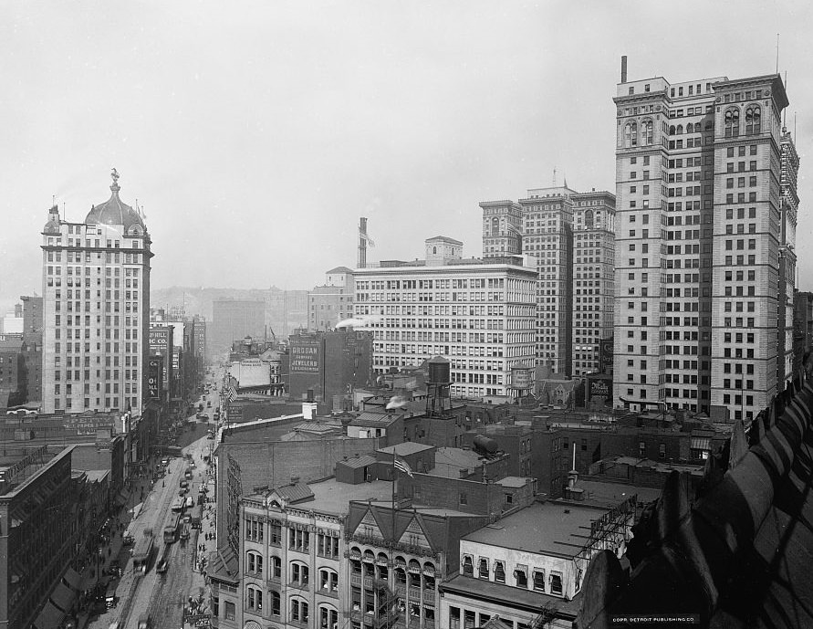 #35 Liberty Avenue and Skyscrapers, Pittsburgh, Pennsylvania, 1919