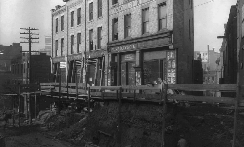 #62 Webster Avenue Construction Zone, 1911