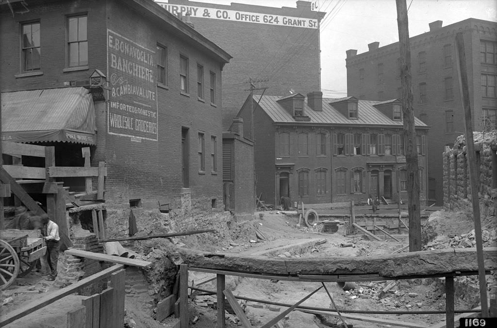 #69 Tunnel Street Construction, 1912