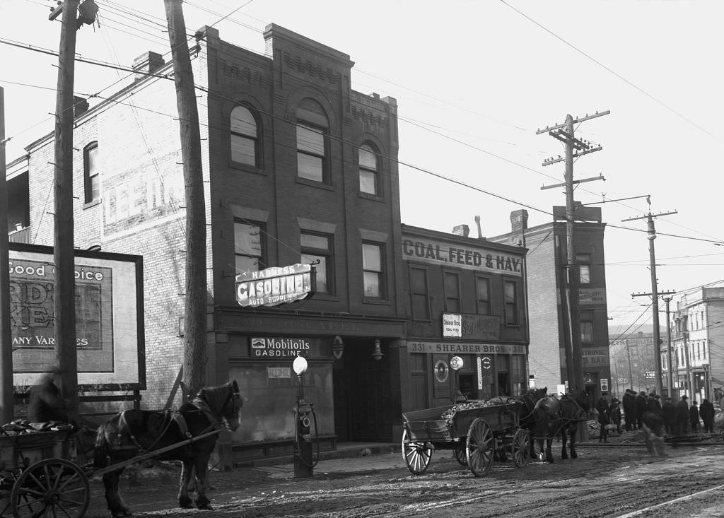 #105 Shearer Brothers at Butler and Grant, Millvale, 1920.