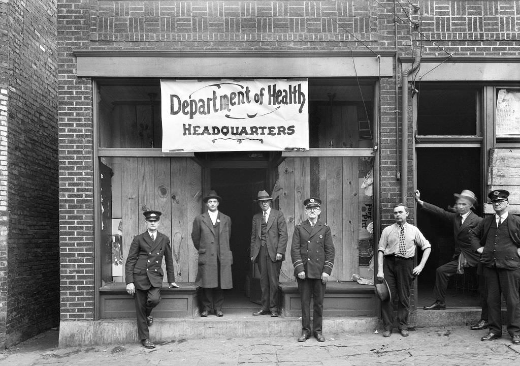 #75 Emergency station at Reedsdale and Ridge, Department of Health, 1927.