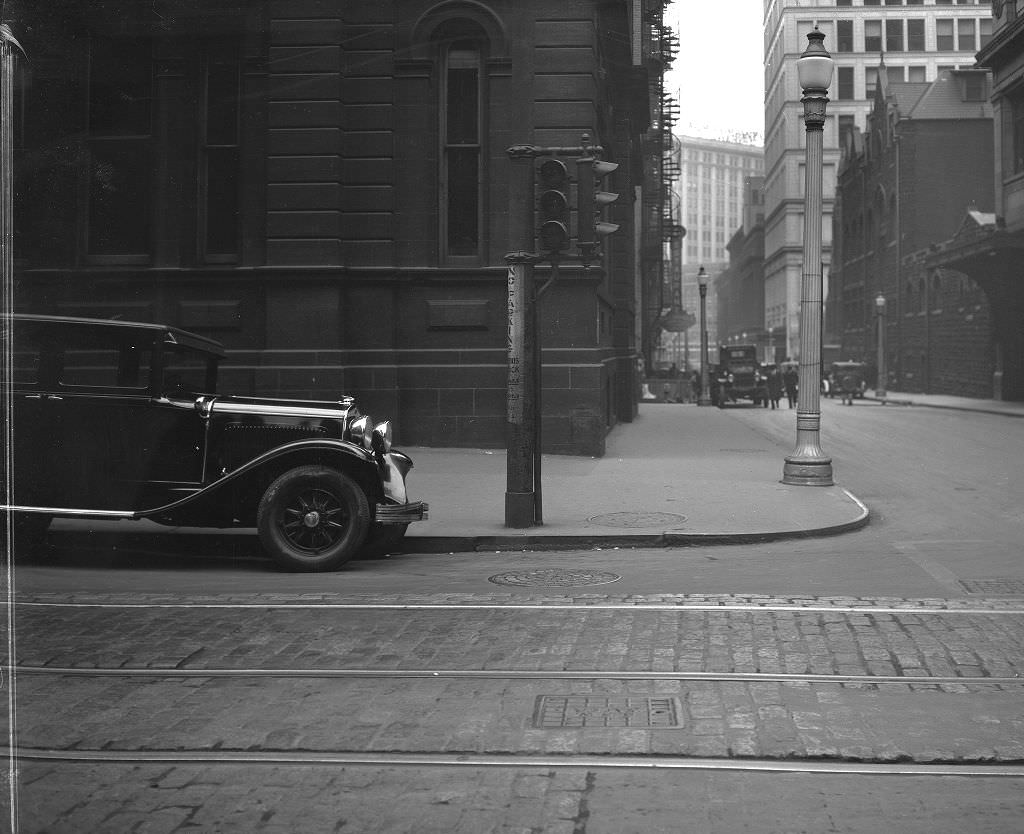 #93 Oliver Avenue intersecting with Smithfield Street, 1929.