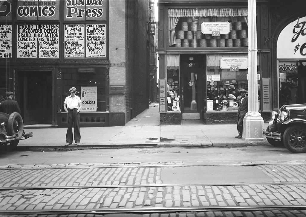 #5 Pittsburgh Press Building and day’s headlines, 1931