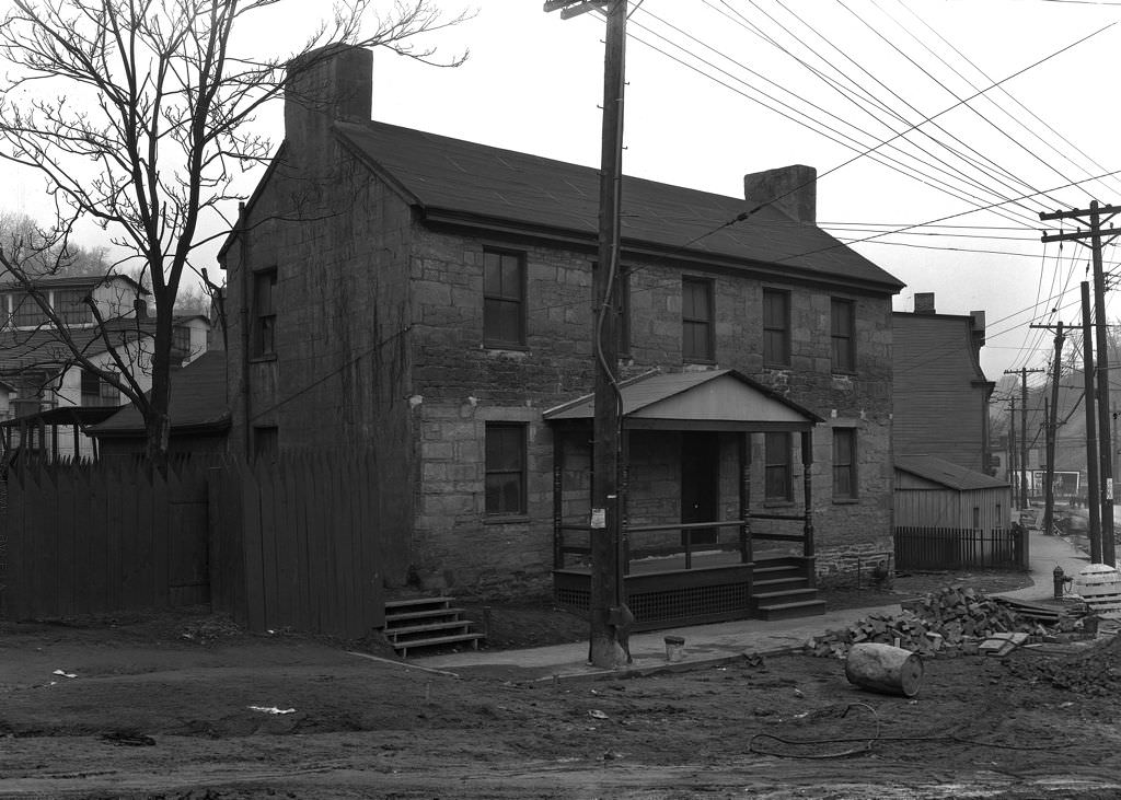 #116 Old Stone Tavern on 434 Greentree Road, 1931