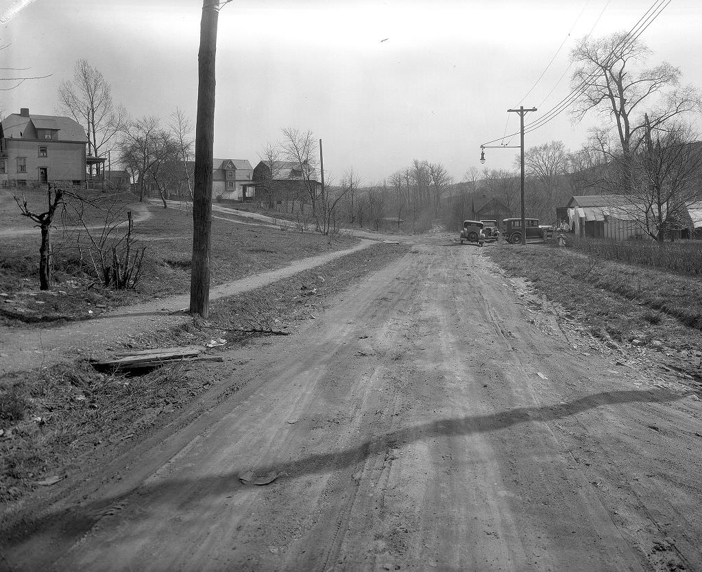 #87 Sussex Avenue looking south at Bay Ridge Avenue, 1933