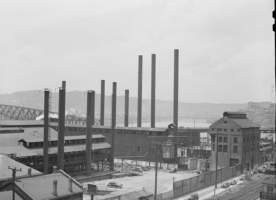 #118 Jones Laughlin steel company operations, 1941.