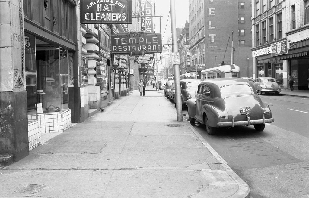 #53 Aerial View of Oakland and Surrounding Areas, 1945