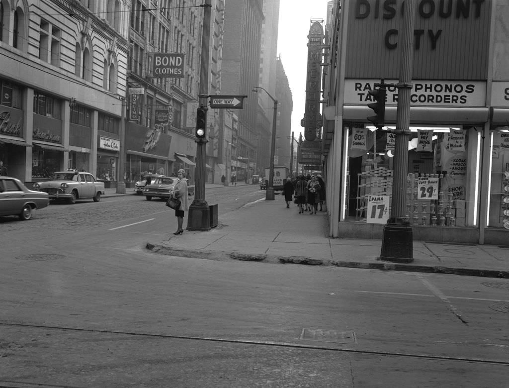 #180 Downtown Fifth Avenue, 1965