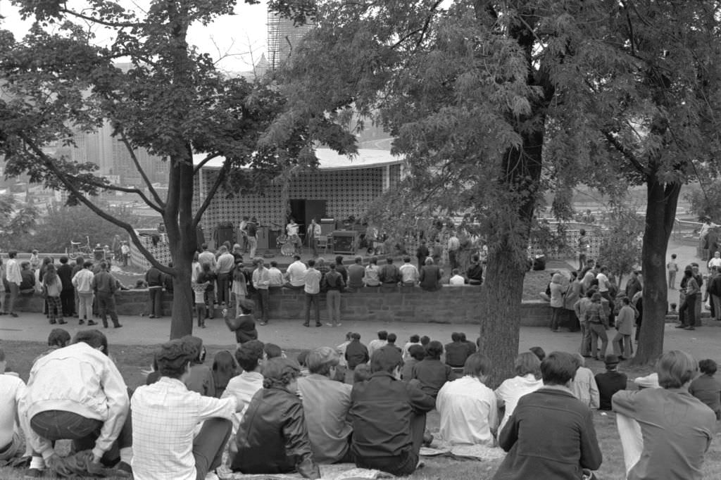 #33 Grandview Park music festival: eighteen acres on Mount Washington, 1969.