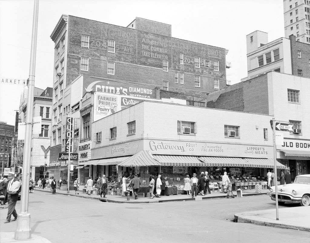 #198 Gateway Fruit Company in Market Square, 1964