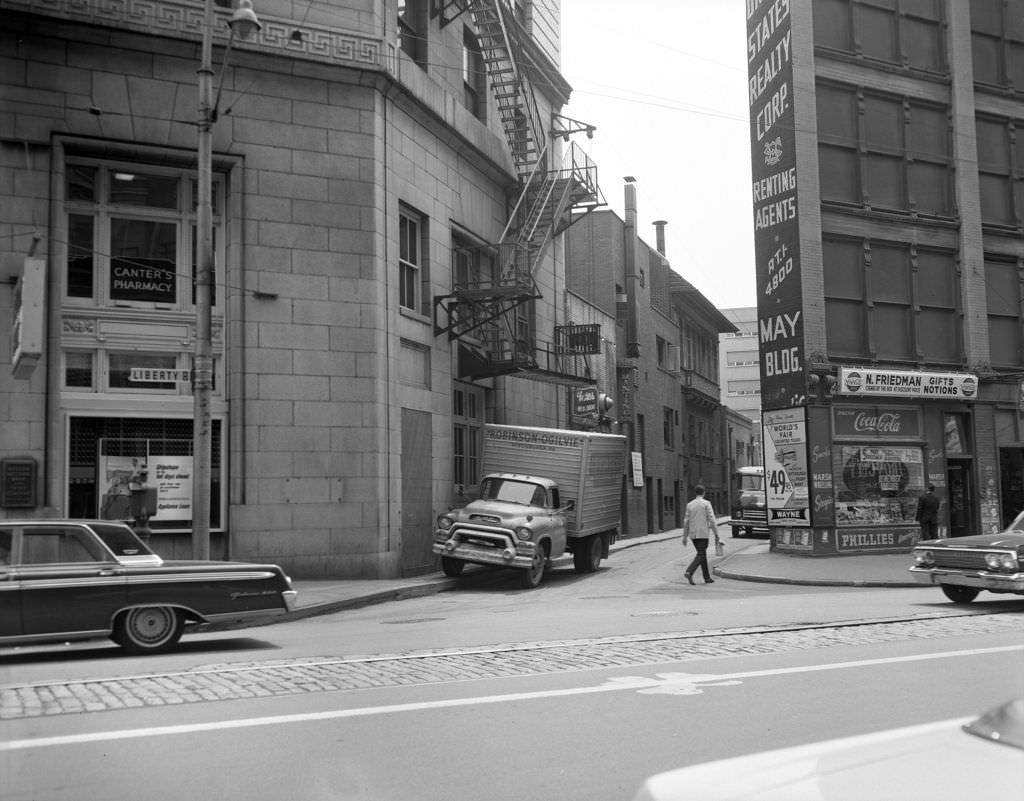 #80 Canter’s Pharmacy on Liberty Avenue, 1964