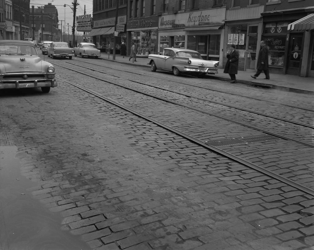 #87 4128 Butler Street, 1961