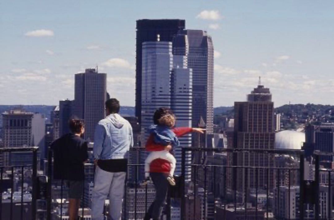#9 A family looking at the Pittsburgh skyline from Mt. Washington in 1994.