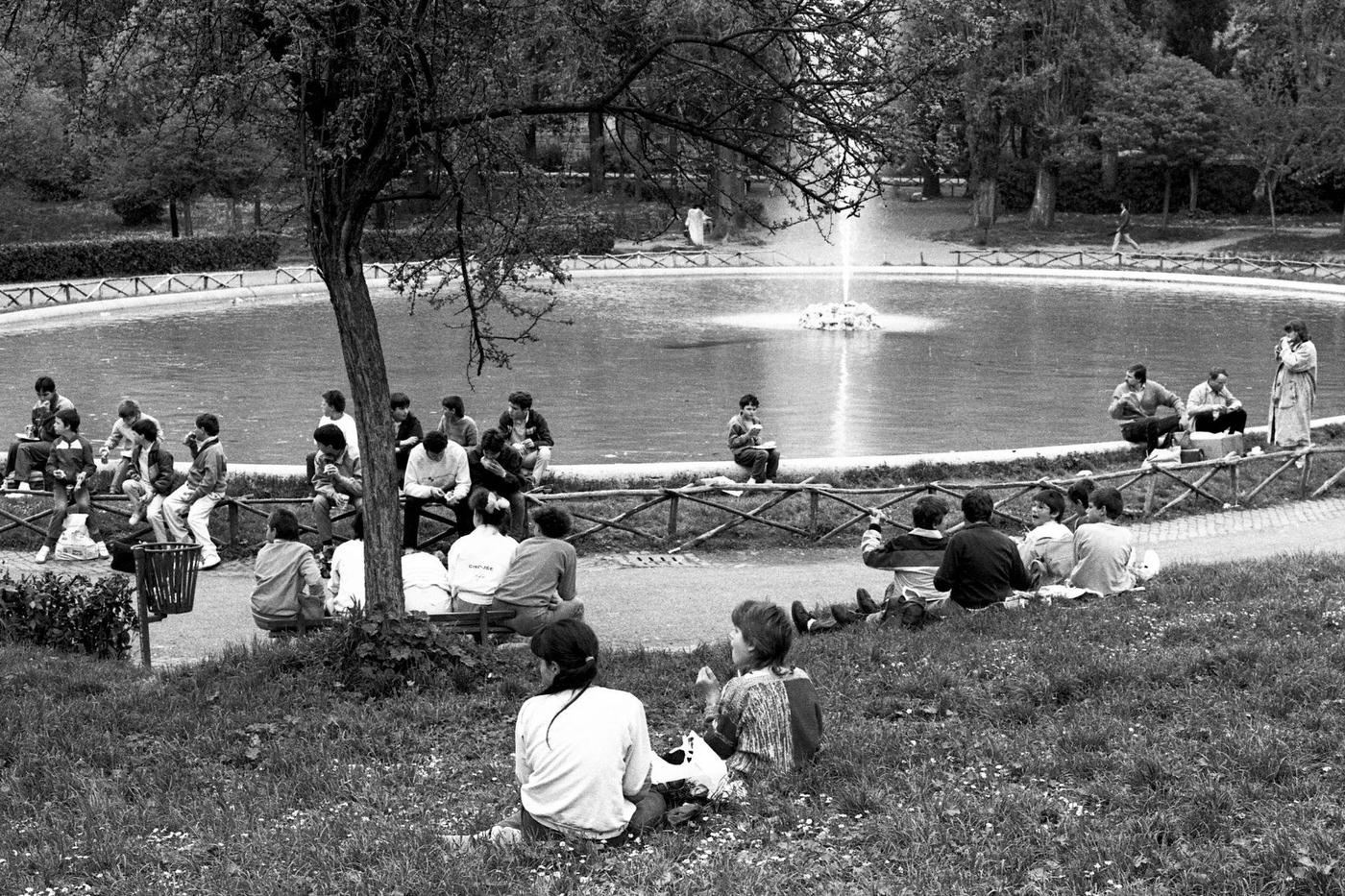 #62 People Around a Fountain in Villa Borghese Park, Rome, 1986