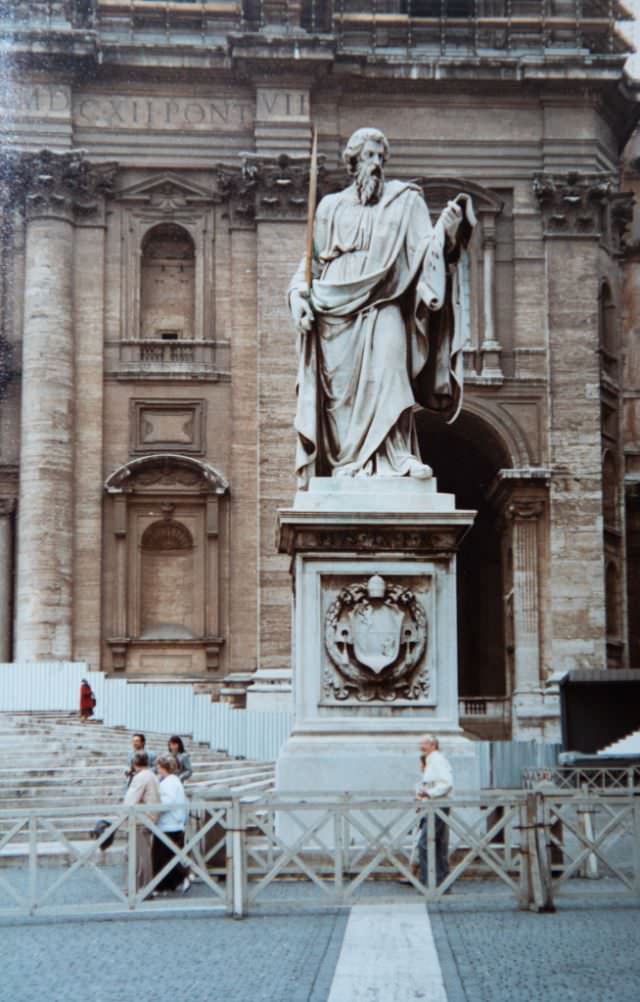#84 St Peters Square, Vatican City, Rome, 1985