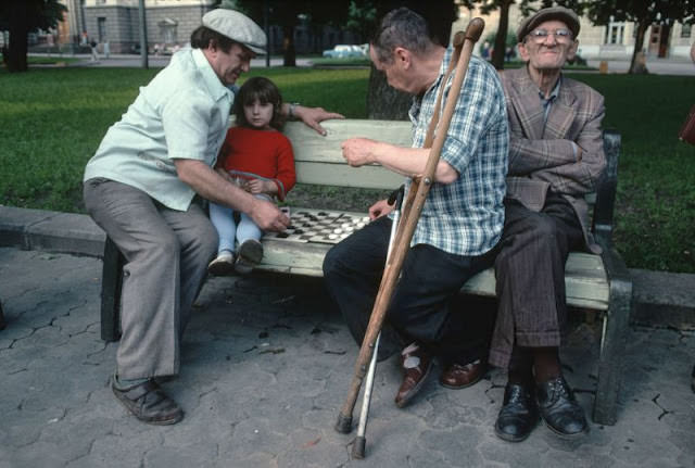 #31 People playing chess in the park, Lviv, Ukraine, 1991