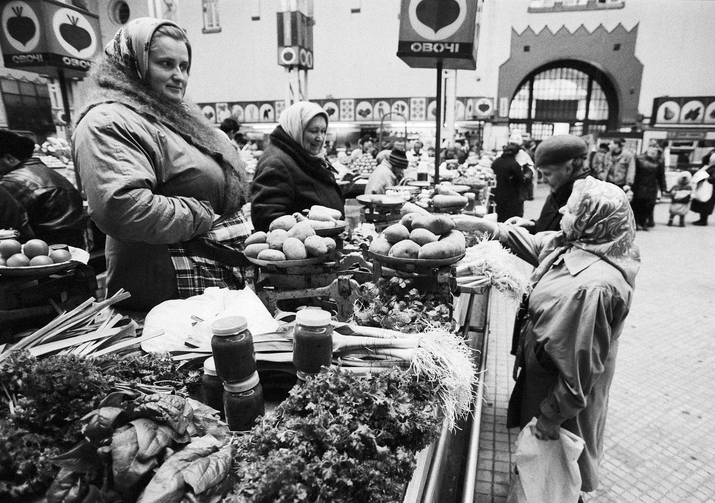 #74 Fruit Vendor in a Market Hall in Kiev