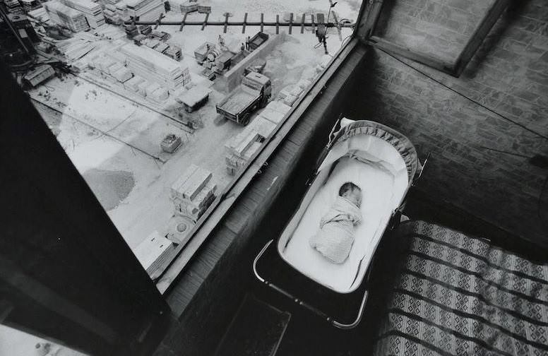 #30 Iliya, the son of Irina and Dmitri, sleeping by the window, May 1994. He was 5 days old at the time. The following week, Iliya tragically died from meningitis, a devastating shock for his parents and family. They went on to have several more children.