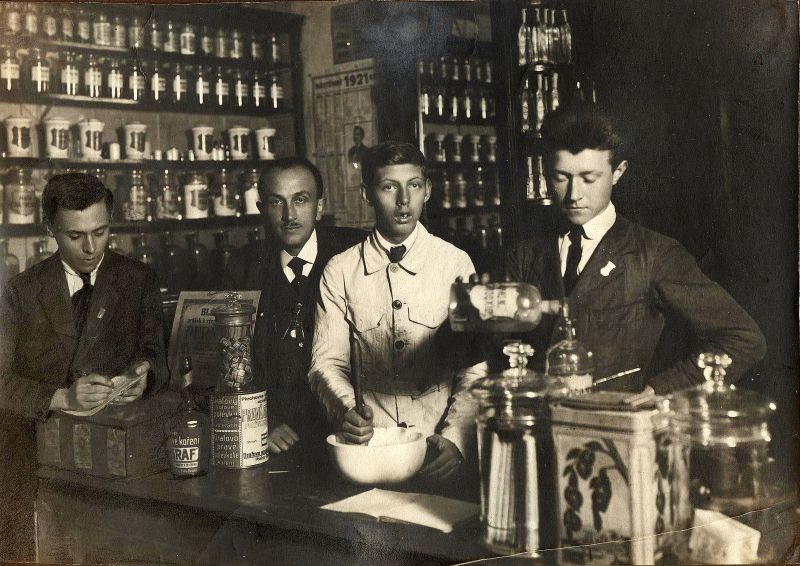 #33 People at a drugstore in Kutná Hora, Czech Republic