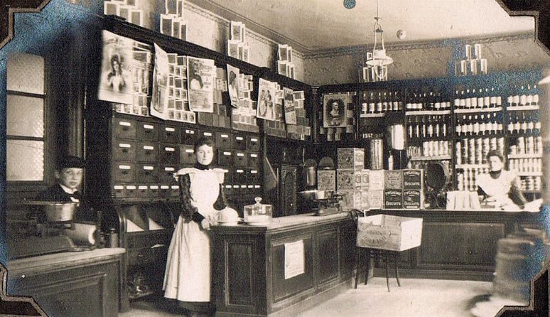 #34 Inside a store in Germany from the early 20th century