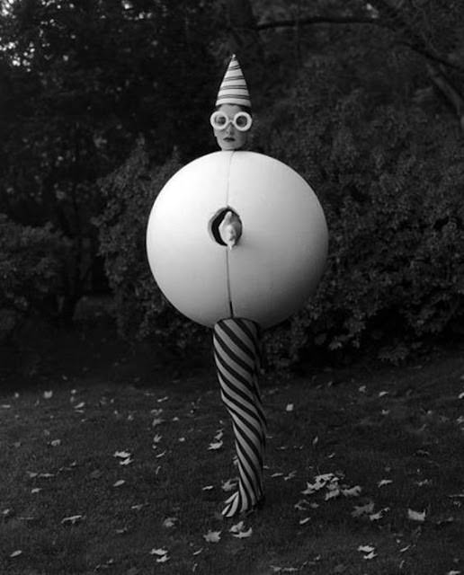 Most Bizarre Fashion Styles in the Past: A Journey Through Fashion’s Wild and Quirky Side Weird